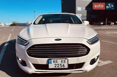 Седан Ford Fusion 2014 в 