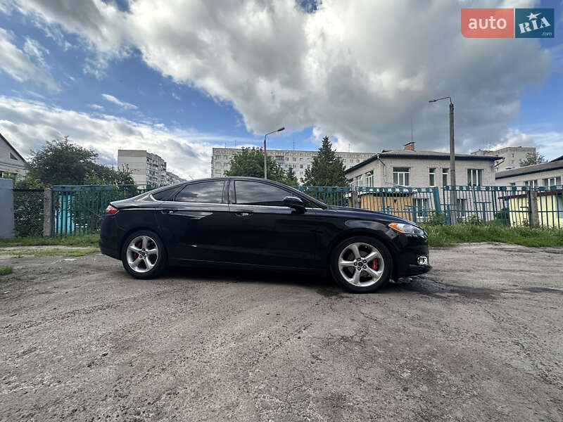Седан Ford Fusion 2014 в Житомире