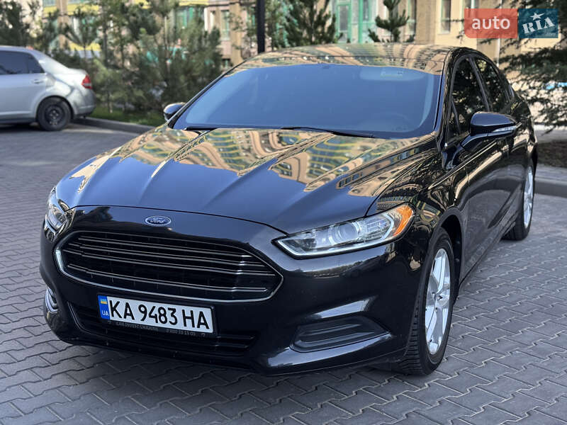Седан Ford Fusion 2013 в Киеве