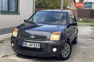 Хэтчбек Ford Fusion 2008 в 