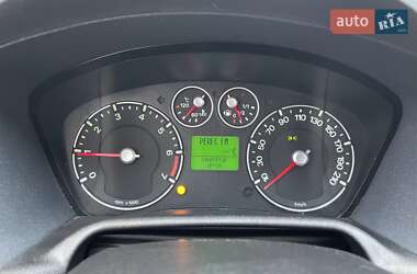 Хэтчбек Ford Fusion 2008 в 