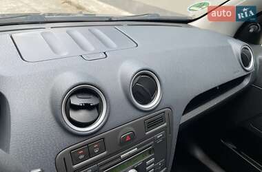 Хэтчбек Ford Fusion 2008 в 
