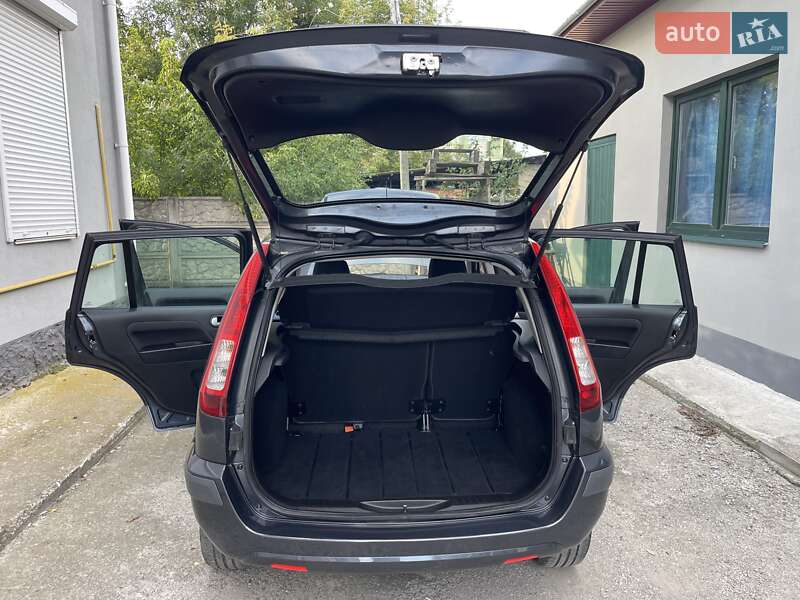 Хетчбек Ford Fusion 2008 в Вінниці