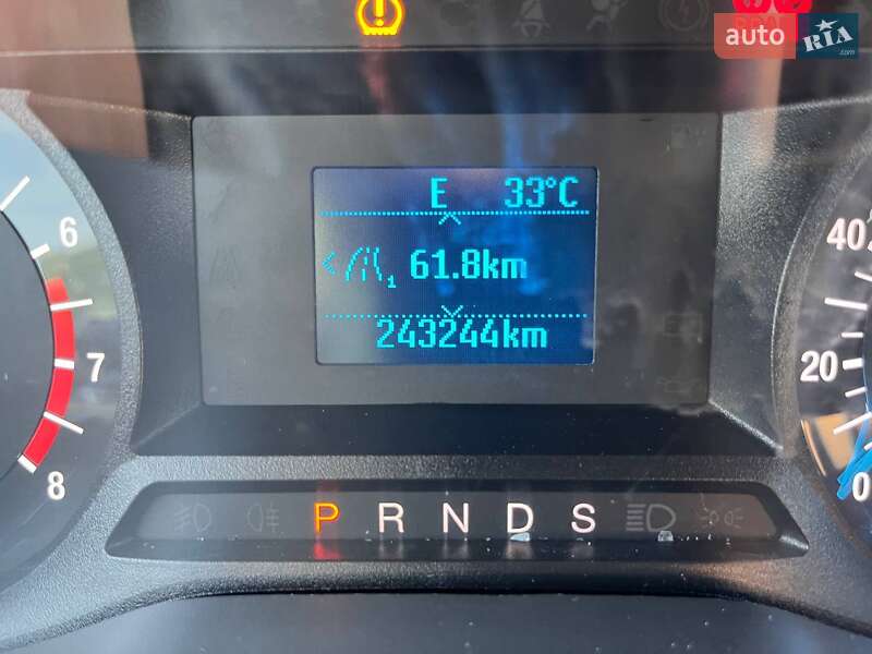 Седан Ford Fusion 2014 в Пересечном