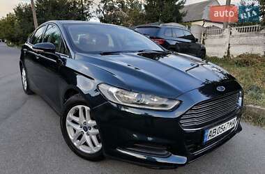Седан Ford Fusion 2014 в 