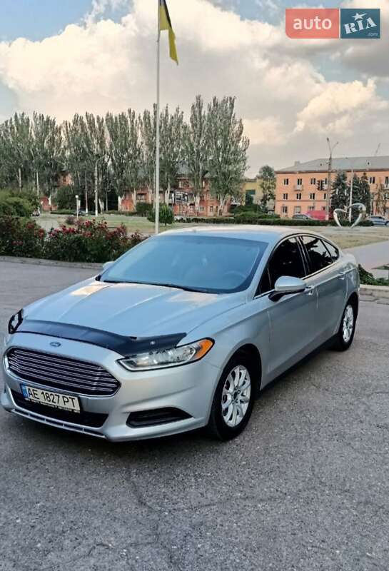 Седан Ford Fusion 2016 в Кривом Роге