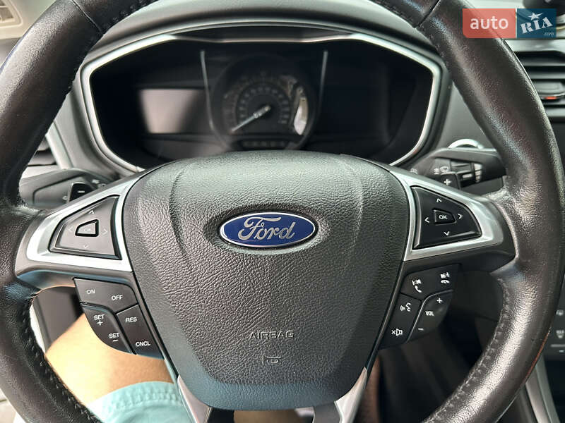 Седан Ford Fusion 2014 в Днепре