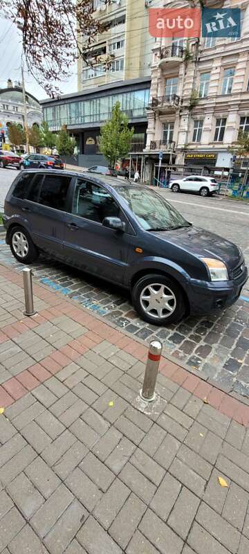 Хетчбек Ford Fusion 2010 в Києві