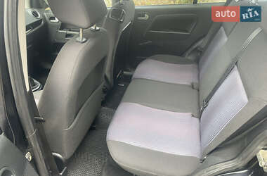 Хэтчбек Ford Fusion 2008 в Чернигове