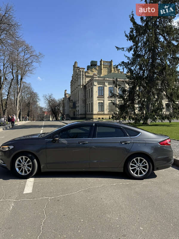 Седан Ford Fusion 2016 в Киеве