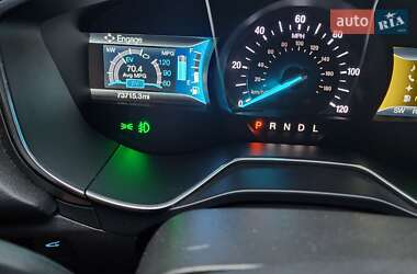 Седан Ford Fusion 2015 в 