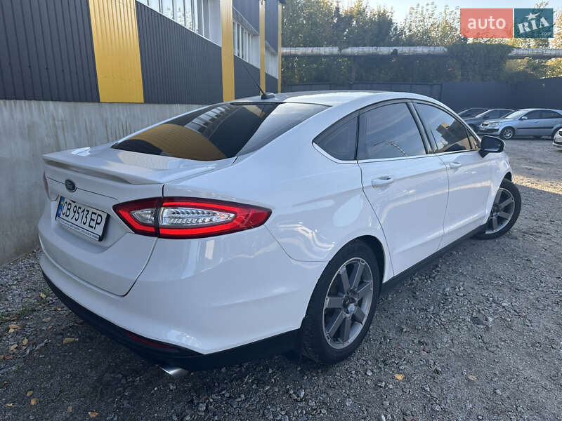 Седан Ford Fusion 2015 в Ніжині