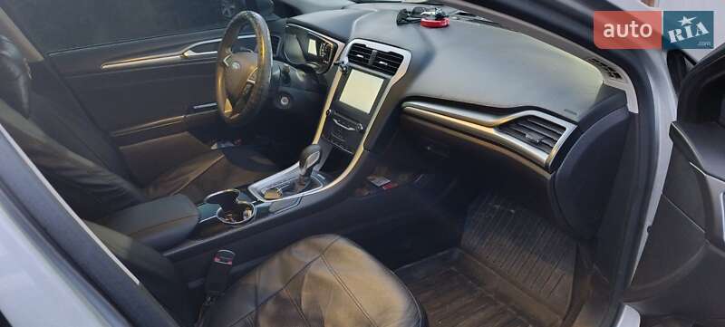 Седан Ford Fusion 2014 в Синельниково