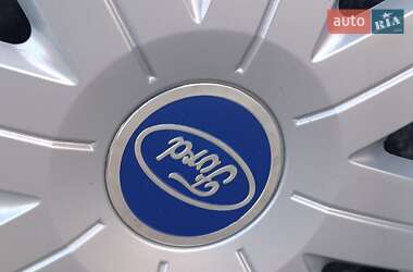 Хетчбек Ford Fusion 2009 в 