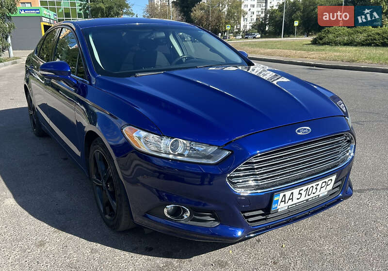 Седан Ford Fusion 2015 в Киеве