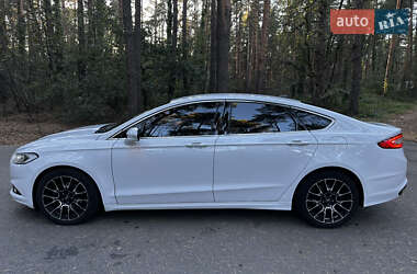 Седан Ford Fusion 2014 в 