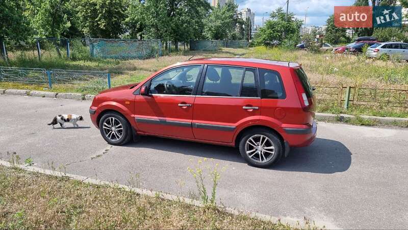 Хэтчбек Ford Fusion 2007 в Киеве