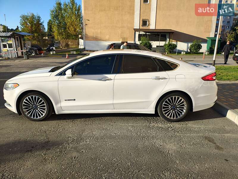 Седан Ford Fusion 2017 в Києві фото 2 Седан Ford Fusion 2017 в Києві