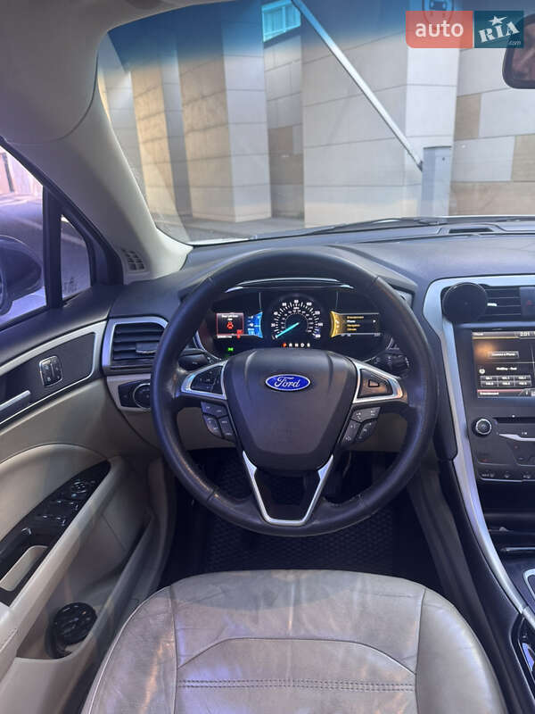 Седан Ford Fusion 2014 в Киеве