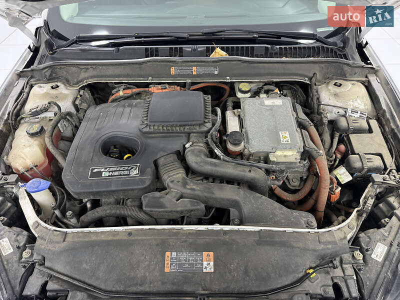 Седан Ford Fusion 2015 в Одесі