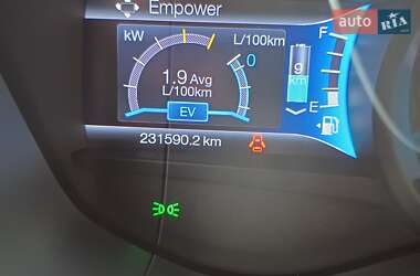 Седан Ford Fusion 2013 в 