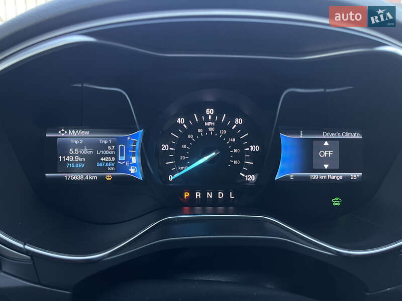 Седан Ford Fusion 2015 в Киеве