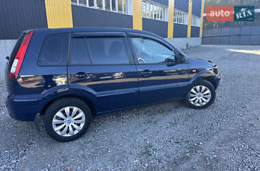 Хетчбек Ford Fusion 2011 в 