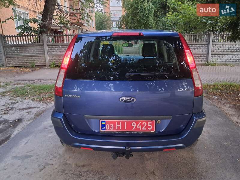 Хэтчбек Ford Fusion 2006 в Прилуках