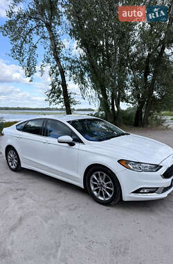 Седан Ford Fusion 2017 в Дніпрі