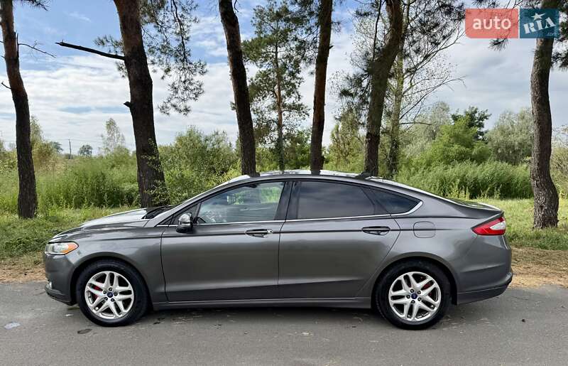 Седан Ford Fusion 2013 в Киеве