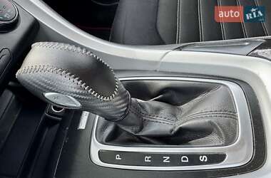 Седан Ford Fusion 2013 в 