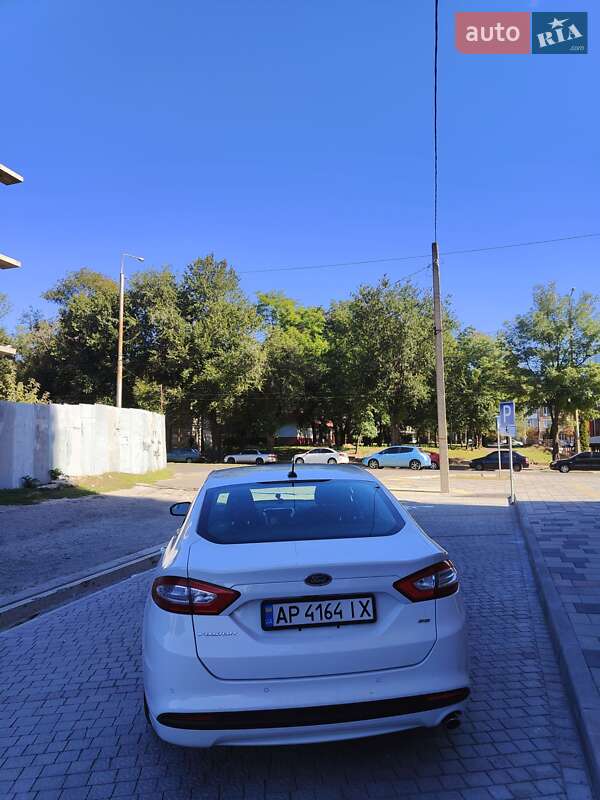 Седан Ford Fusion 2015 в Запоріжжі