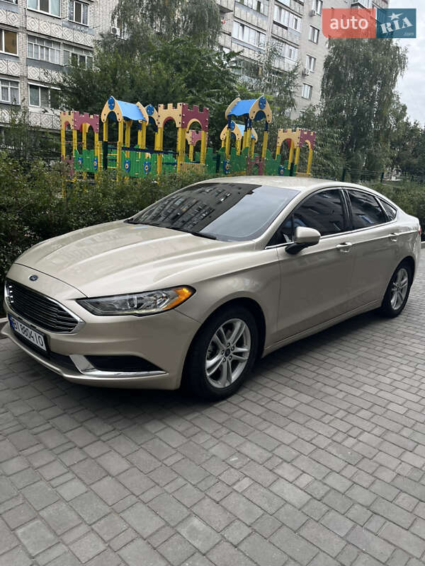 Седан Ford Fusion 2018 в Кременчуці