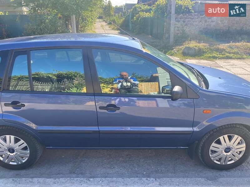 Хетчбек Ford Fusion 2005 в Одесі