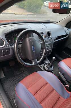 Хэтчбек Ford Fusion 2008 в 