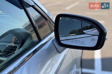 Седан Ford Fusion 2013 в 