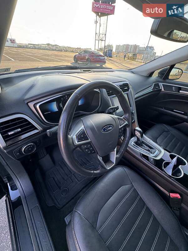 Седан Ford Fusion 2015 в Одессе