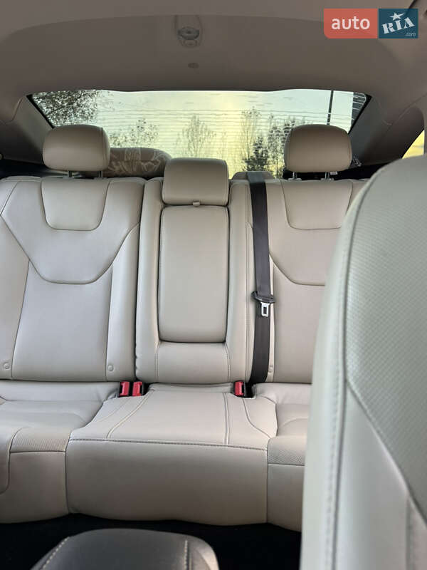 Седан Ford Fusion 2014 в Києві