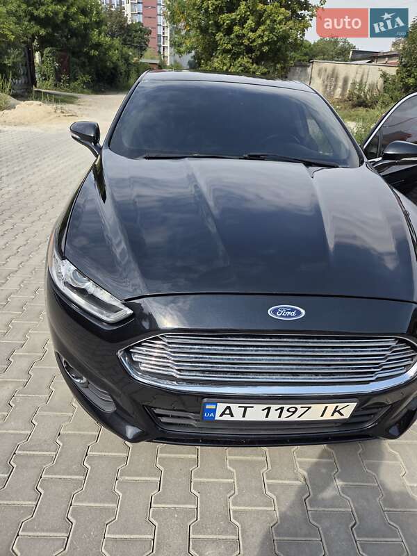 Седан Ford Fusion 2015 в Ивано-Франковске