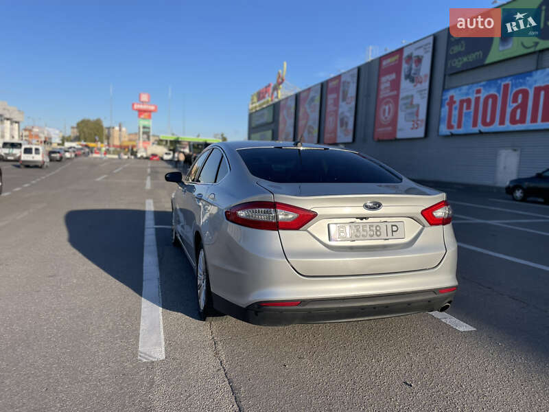 Седан Ford Fusion 2014 в Полтаве