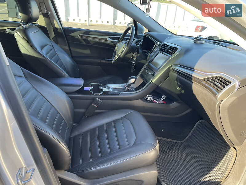 Седан Ford Fusion 2014 в Полтаве