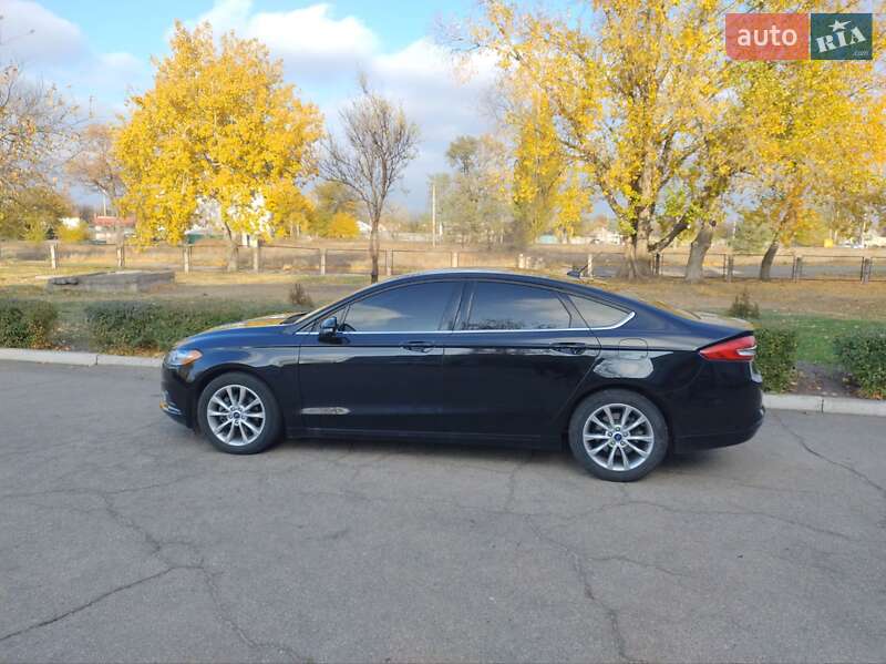 Седан Ford Fusion 2016 в Павлограде