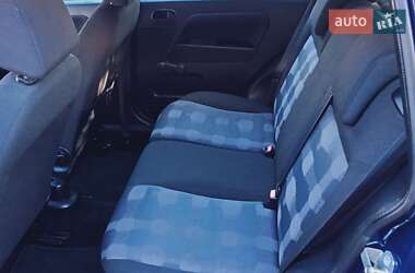 Хетчбек Ford Fusion 2009 в 
