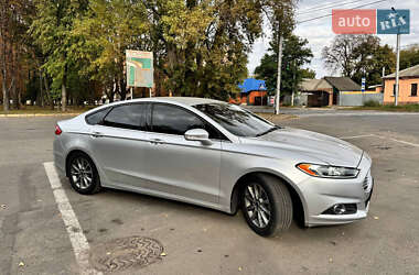 Седан Ford Fusion 2013 в Полтаві