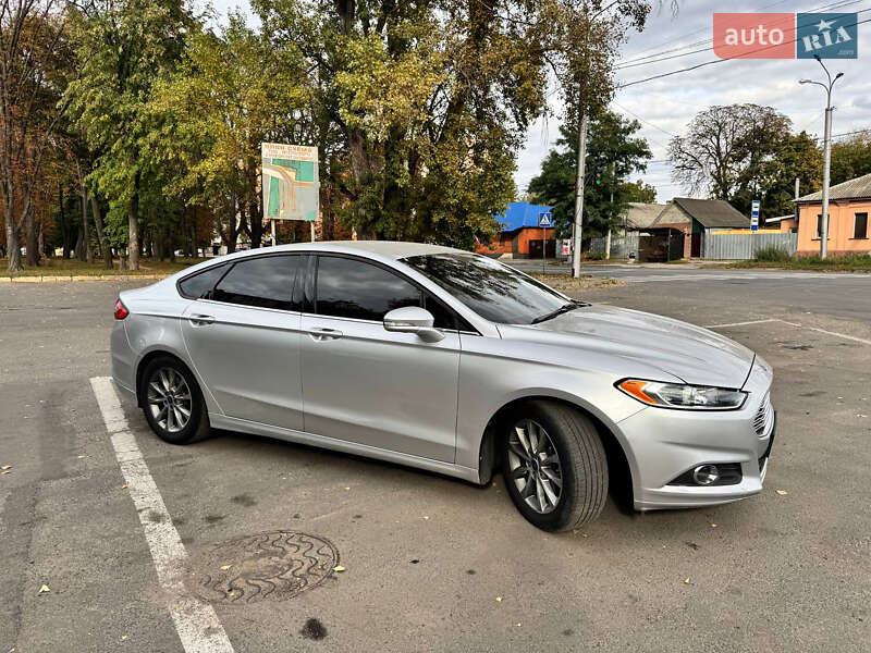 Седан Ford Fusion 2013 в Полтаві