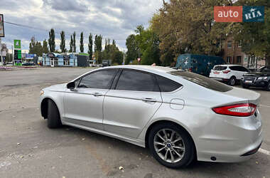 Седан Ford Fusion 2013 в 