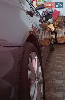 Седан Ford Fusion 2013 в 