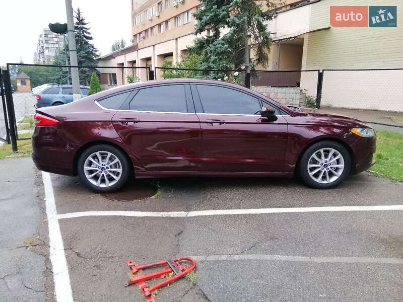 Седан Ford Fusion 2016 в Киеве фото 7 Седан Ford Fusion 2016 в Киеве