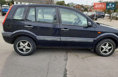 Хетчбек Ford Fusion 2006 в 