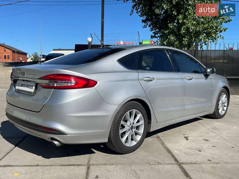 Седан Ford Fusion 2017 в Києві